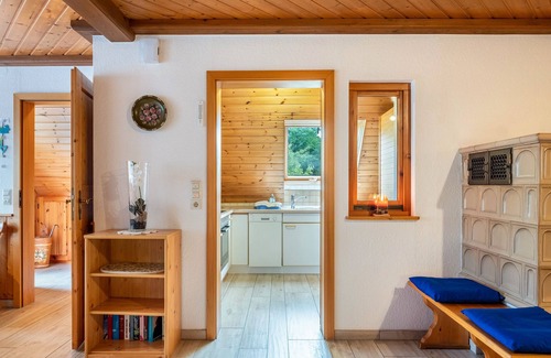 Wolfach - Saint Roman Apartment | Apartment 'Fuchsbau' with Mountain View, Private Terrace and Wi-Fi