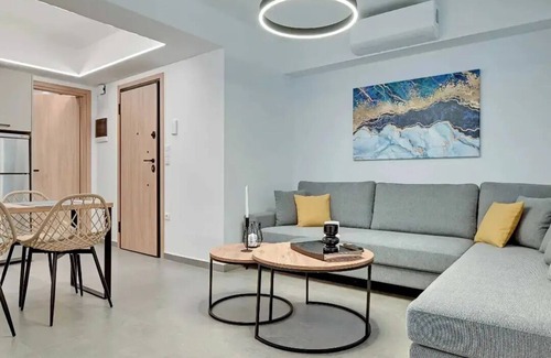 Ioannina Apartment | Apartment, full equipment, in the center of the city. Family friendly.