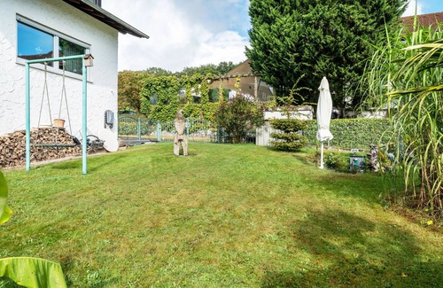 Neunkirchen Apartment | Apartment 'Gästehaus Marlies - Wohnung C' with Private Terrace and Shared Garden
