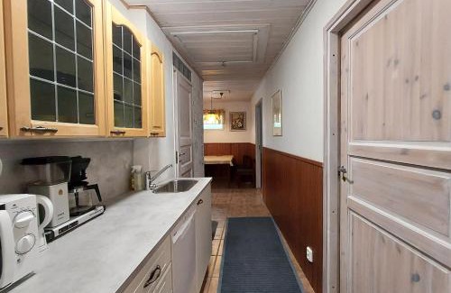 Nakkila Apartment | Apartment Garage, Tallitalo