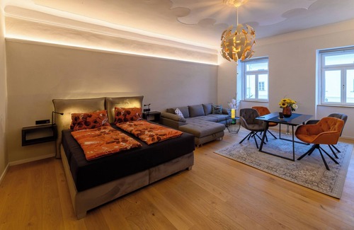 Gmuend in Kaernten Apartment | Apartment "Gasthof Alte Post - Top 6 Ascona" with Mountain View & Wi-Fi