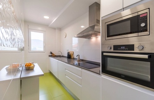 Ubiarco Apartment | Apartment 'Gloria-Patchwork' with Sea View, Shared Garden and Wi-Fi