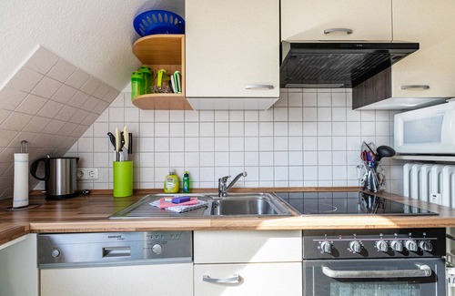 Hauert Apartment | Apartment 'Gode Sünn' with Private Terrace, Garden and Wi-Fi