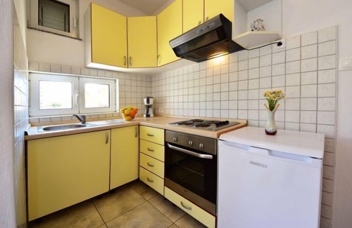 Cesarica Apartment | Apartment Golub by Interhome