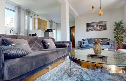 Epinay-sur-Seine Apartment | Apartment Grand Standing 🍀