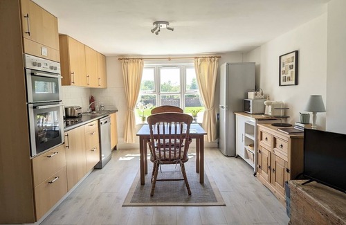 Rye Apartment | Apartment Granary Room at Humphries Cross Apartments