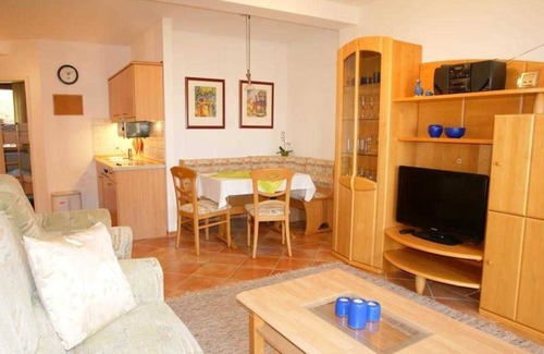 Neuensien Apartment | Apartment Granitz Blick 3 with lake view - Holiday apartment 3 in the Granitzblick house with