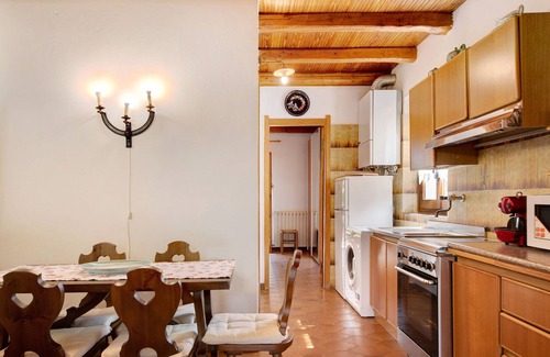 Borzonasca Apartment | Apartment 'Green Riviera - La Casa della Mamma' with Mountain View