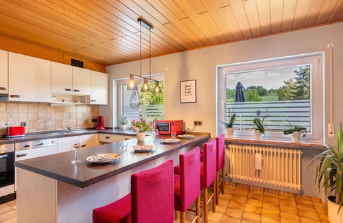 Weiten-Gesaß Apartment | Apartment 'Greta' with Shared Terrace and Wi-Fi