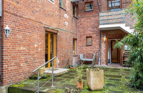 Bad Gandersheim Apartment | Apartment "Grosszügige Wohnung in Ruhiger Lage" with Private Terrace & Wi-Fi