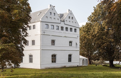 Poseritz Apartment | Apartment Gut Üselitz on Rügen - DG left