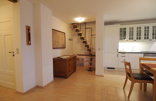 Gingst Apartment | Apartment 'Gut Rattelvitz - Galerie West' with Sea View, Private Terrace and Wi-Fi
