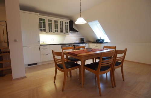 Gingst Apartment | Apartment 'Gut Rattelvitz - Galerie West' with Sea View, Private Terrace and Wi-Fi