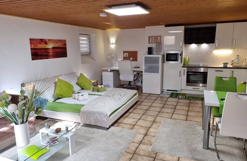 Eller Apartment | Apartment H2 Dusseldorf, WiFi, 46 m² - simply feel good!