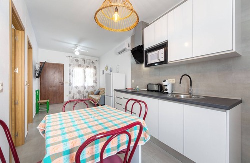 Fernan Perez Apartment | Apartment 'Habitaciones' with Mountain View, Wi-Fi and Air Conditioning