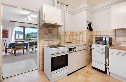 Hamdorf Apartment | Apartment 'Hamdorf, Hauptstraße Unten' with Private Terrace, Shared Garden and Wi-Fi