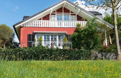 Kastellaun Apartment | Apartment "Haus am See" Castor GbR - Apartment/flat, shower and bath, WC, 2