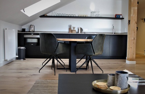 Berwang Apartment | Apartment 'Haus Berwang - Alpin' with Mountain View, Private Terrace and Wi-Fi