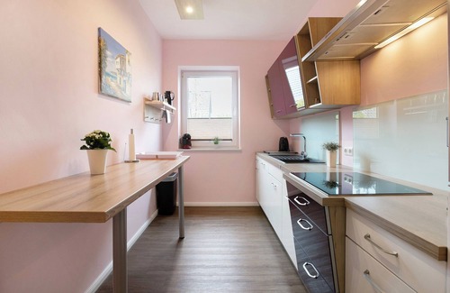 Horst Apartment | Apartment 'Haus Eiderblick' with Private Terrace, Private Garden and Wi-Fi