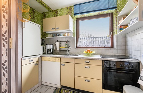 Bielenberg Apartment | Apartment 'Haus Dreeßen' with Shared Terrace and Shared Garden