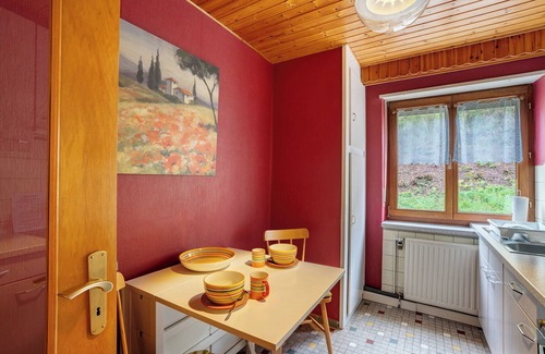 Schonau Apartment | Apartment 'Haus Katz' with Lake View, Private Terrace and Wi-Fi