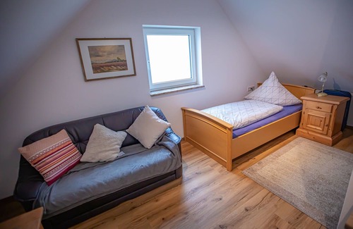 Burtenbach Apartment | Apartment Haus Maria Waldblick Hühnernest 20 sqm with single kitchen, near Legoland