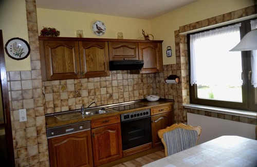 Wildensee Apartment | Apartment 'Haus Moser - Fewo 1' with Valley View, Shared Terrace and Wi-Fi