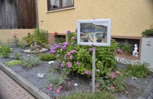 Wildensee Apartment | Apartment 'Haus Moser - Fewo 1' with Valley View, Shared Terrace and Wi-Fi