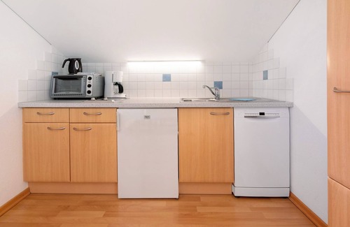 Burgusio Apartment | Apartment 'Haus Peer C5' with Mountain View, Balcony and Wi-Fi