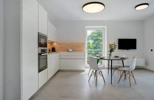 Magre sulla Strada del Vino Apartment | Apartment "Haus Weinblick Apt 3" with Mountain View, Terrace & Wi-Fi