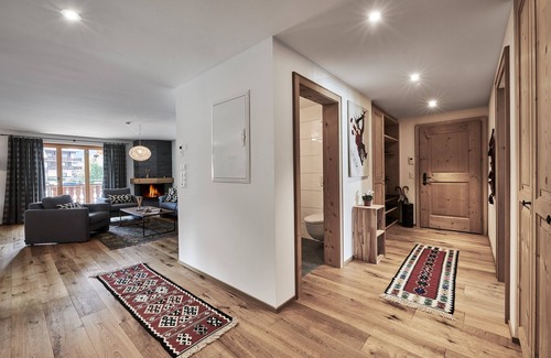 Klosters Platz Apartment | Apartment 'Heidpark' with Balcony and Wi-Fi