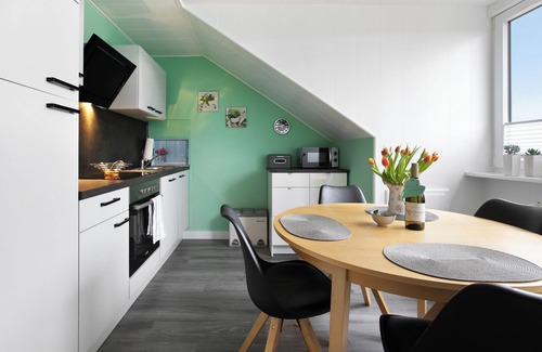Klanxbuell Apartment | Apartment 'Helga Bauch' with Balcony and Wi-Fi