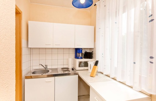 Neuenkirchen Apartment | Apartment Helga in a quiet location on the Bodden