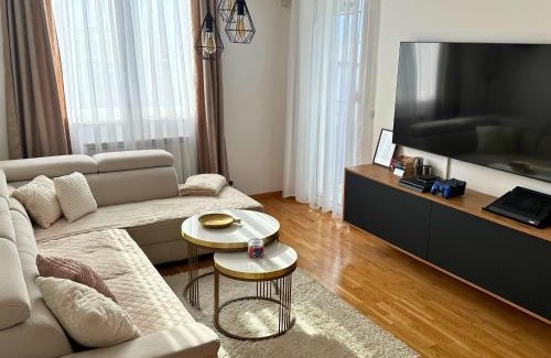 East Sarajevo Apartment | Apartment Hera with private garage