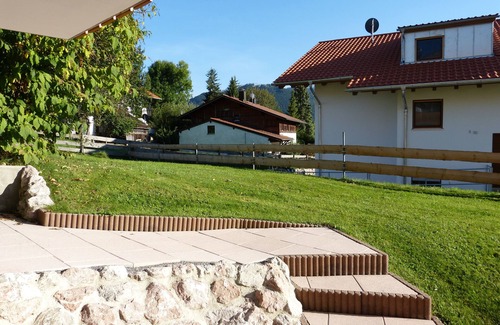 Berghof Condo | Apartment Hipp No. 1 - 84m² on the ground floor with terrace and mountain view in a top location