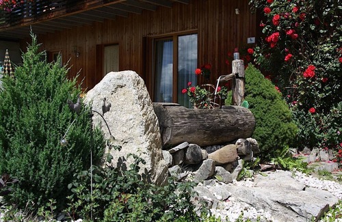 Prateria Ski Chalet | Apartment “Hofchalet Heu - Örlerhof” with Mountain View, Sauna, Garden & Terrace