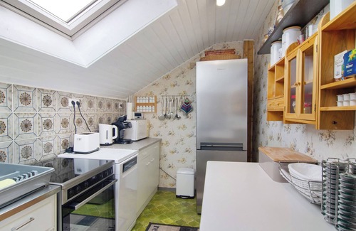 Kalkofen Apartment | Apartment 'Hofer' with Shared Garden and Wi-Fi