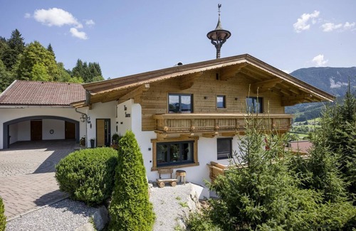 Moosen Apartment | Apartment Hohe Salve - House Panorama