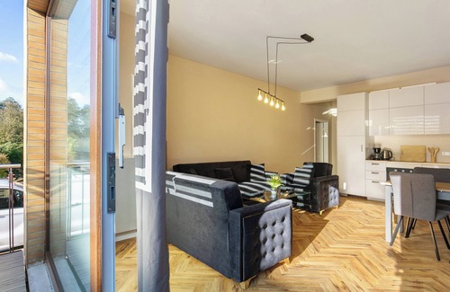 Panketal Apartment | Apartment "Hotel zur Panke 1" with Private Terrace & Wi-Fi