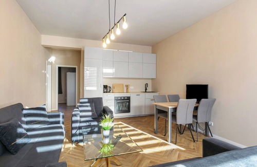 Panketal Apartment | Apartment "Hotel zur Panke 1" with Private Terrace & Wi-Fi