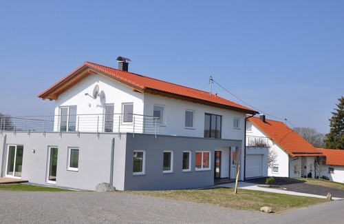 Bad Waldsee Apartment | Apartment house Bad Waldsee, Apartment III