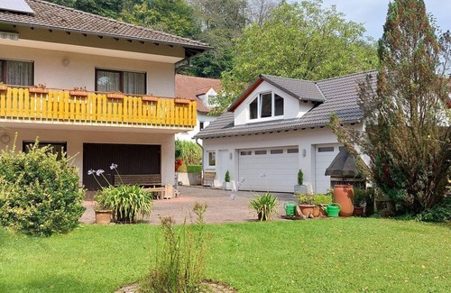 Trassem Apartment | Apartment - House Sunshine