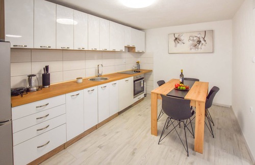 Poljana Apartment | Apartments Toni (88541-A1) - Poljana - island Ugljan