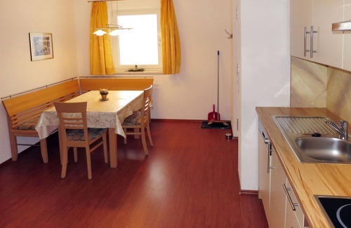 Hainzenberg Apartment | Apartment Huber by Interhome