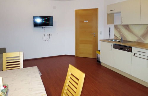 Hainzenberg Apartment | Apartment Huber by Interhome