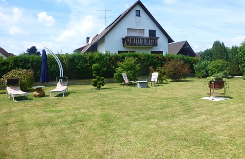 Oberrimsingen Apartment | Apartment 'Hufenus' with Mountain View, Private Garden and Wi-Fi