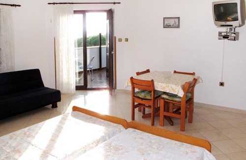 Vinkuran Apartment | Apartment Hula - PUL252 by Interhome