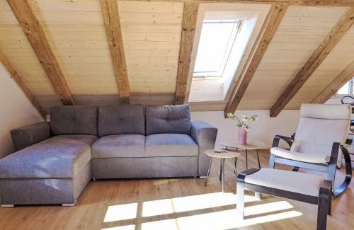 Krattigen Apartment | Apartment Huus Chloster- Apt Büel by Interhome
