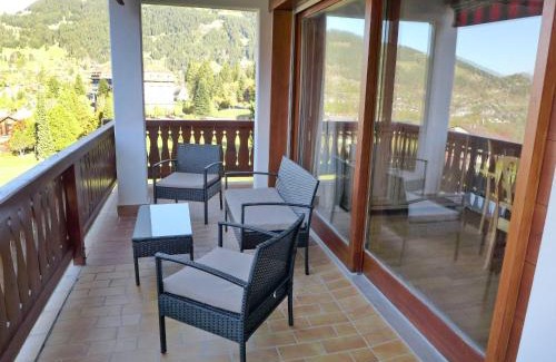 Villars-sur-Ollon Apartment | Apartment Hyacinthe 11 by Interhome