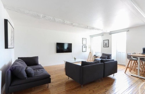 Barneville-Carteret Apartment | Apartment in the center of town with parking